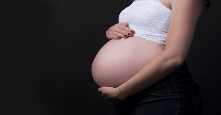 maternity-rights-oman